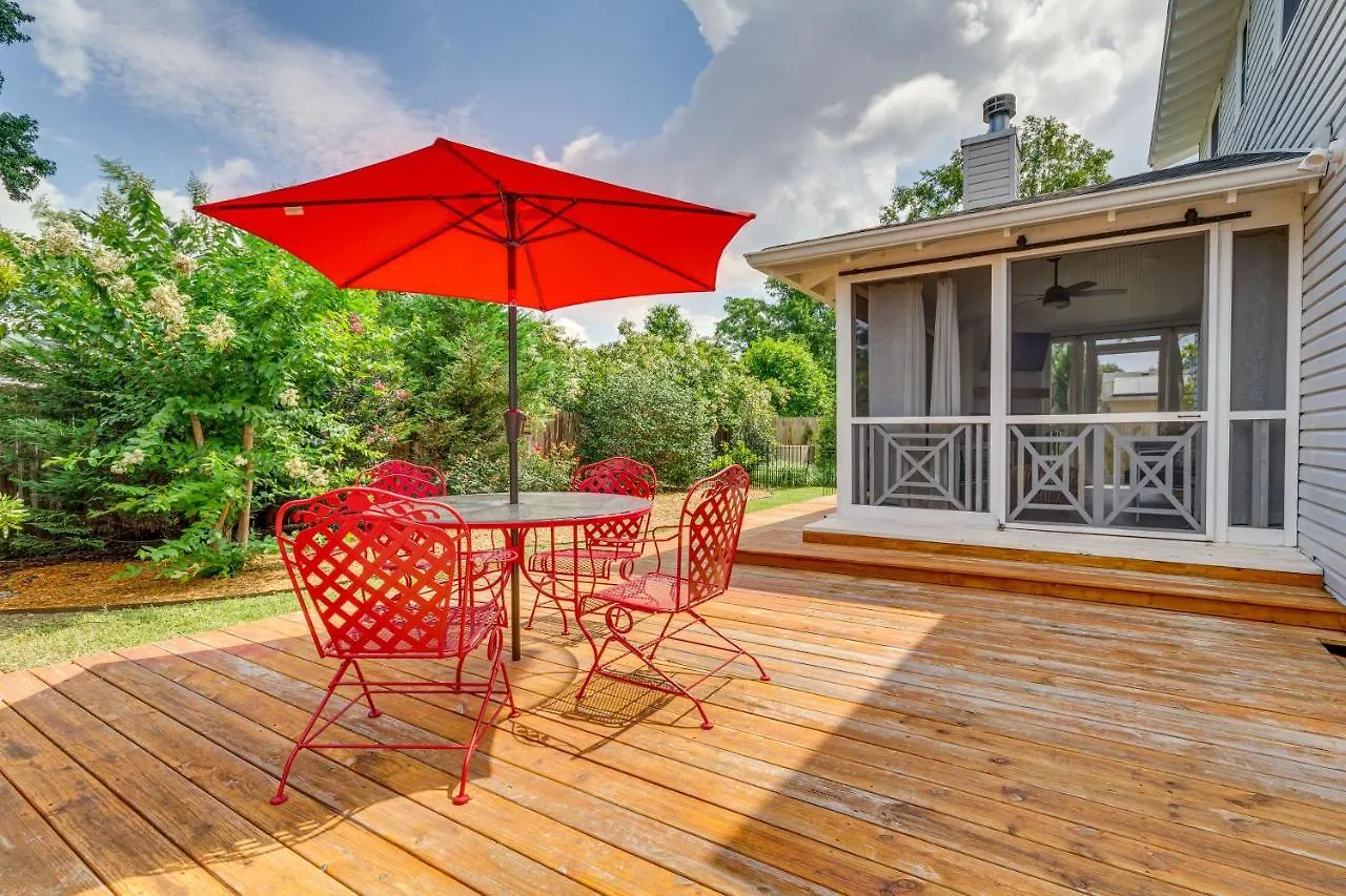 Pensacola Paradise Furnished Deck And Gas Grill!