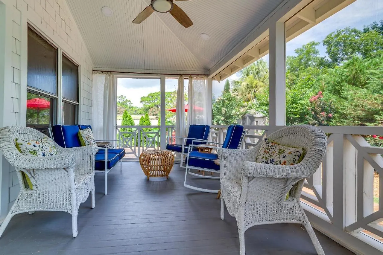 Pensacola Paradise Furnished Deck And Gas Grill! 0*,  United States