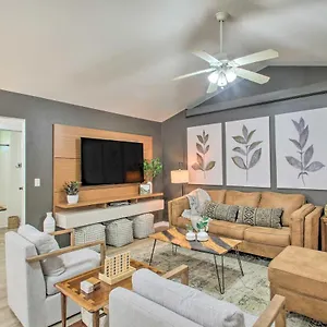  Holiday home Cozy-modern Large Yard, Grill